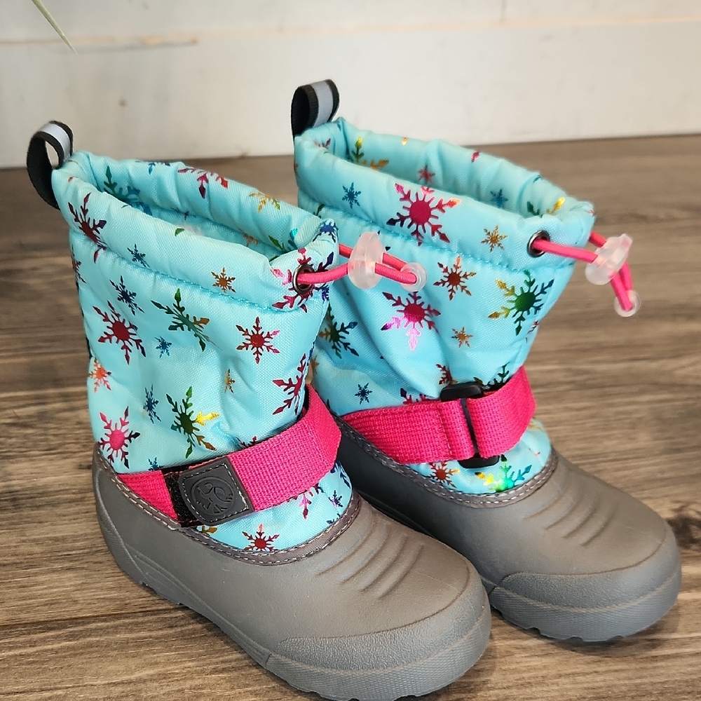 Northside Kids Sz 8 Snow Boots with Colorful Snowflakes Velcro Straps
